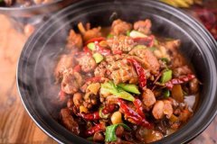 重庆鸡公煲加盟条件和加盟费大约是多少