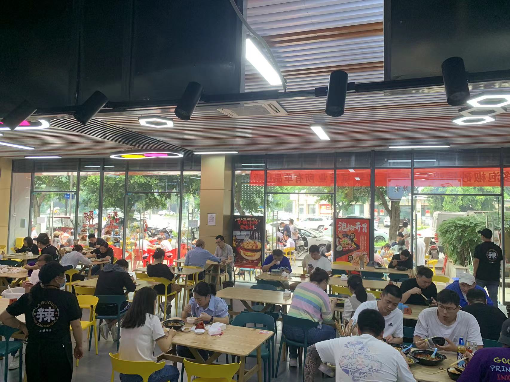 鸡公煲加盟店，常见服务问题，推荐这样处理，顾客好评如潮！