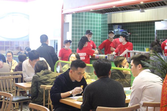 鸡公煲店加盟要多少资金？全面解析加盟成本与收益